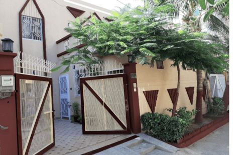 150yd One Unit Bungalow Gulshan e Iqbal