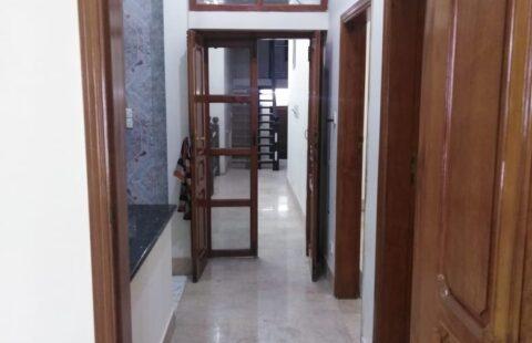 400yd Bungalow for sale Gulshan e Iqbal